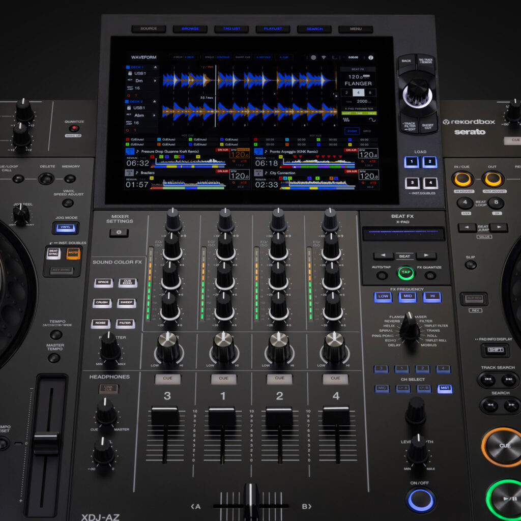 XDJ-AZ Key Feature 04-01 Standalone 4-Deck Playback