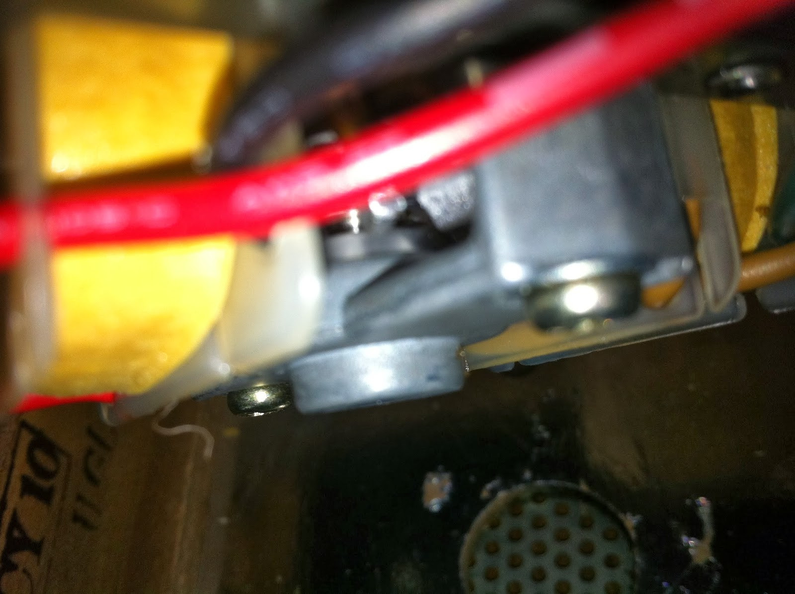 Close-up of Pioneer PL-12D motor fan, hinting at potential lower bearing access below.