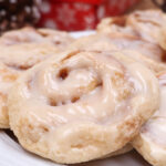 soft cinnamon roll cookies